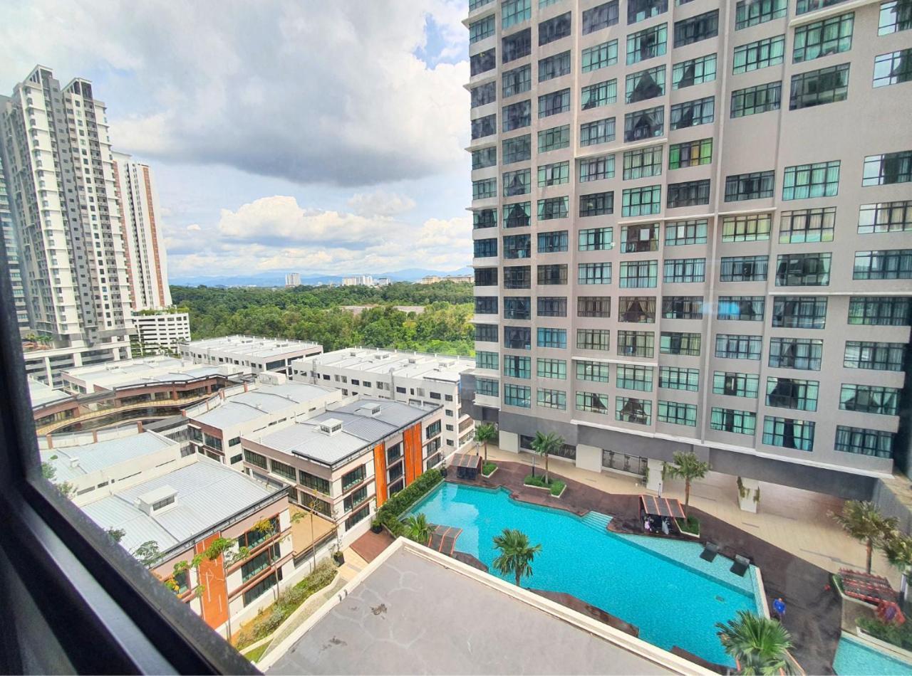 Conezion Near Ioi City Mall, Maeps Serdang, Putrajaya By Cloud Host Zimmer foto