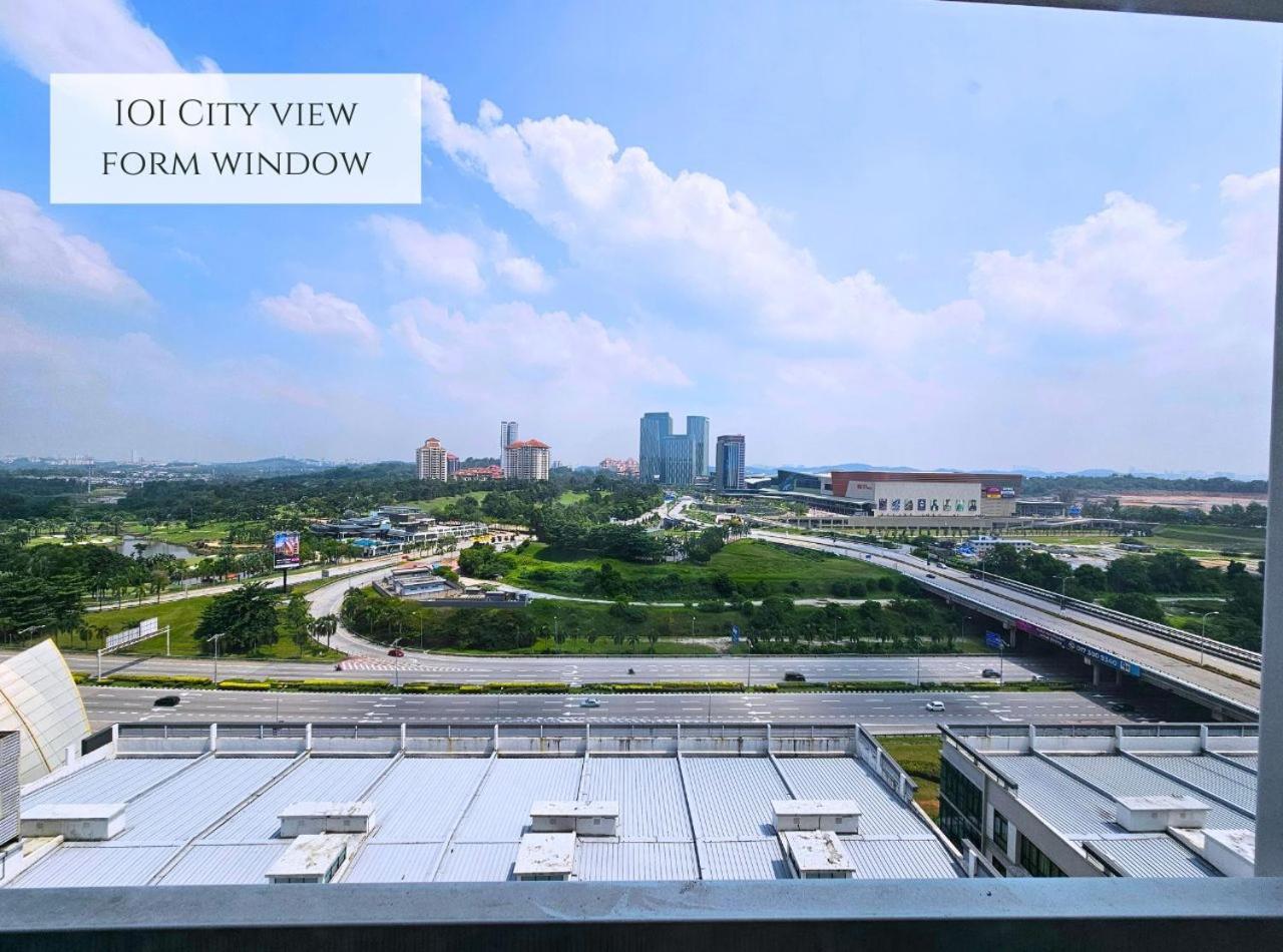 Conezion Near Ioi City Mall, Maeps Serdang, Putrajaya By Cloud Host Zimmer foto