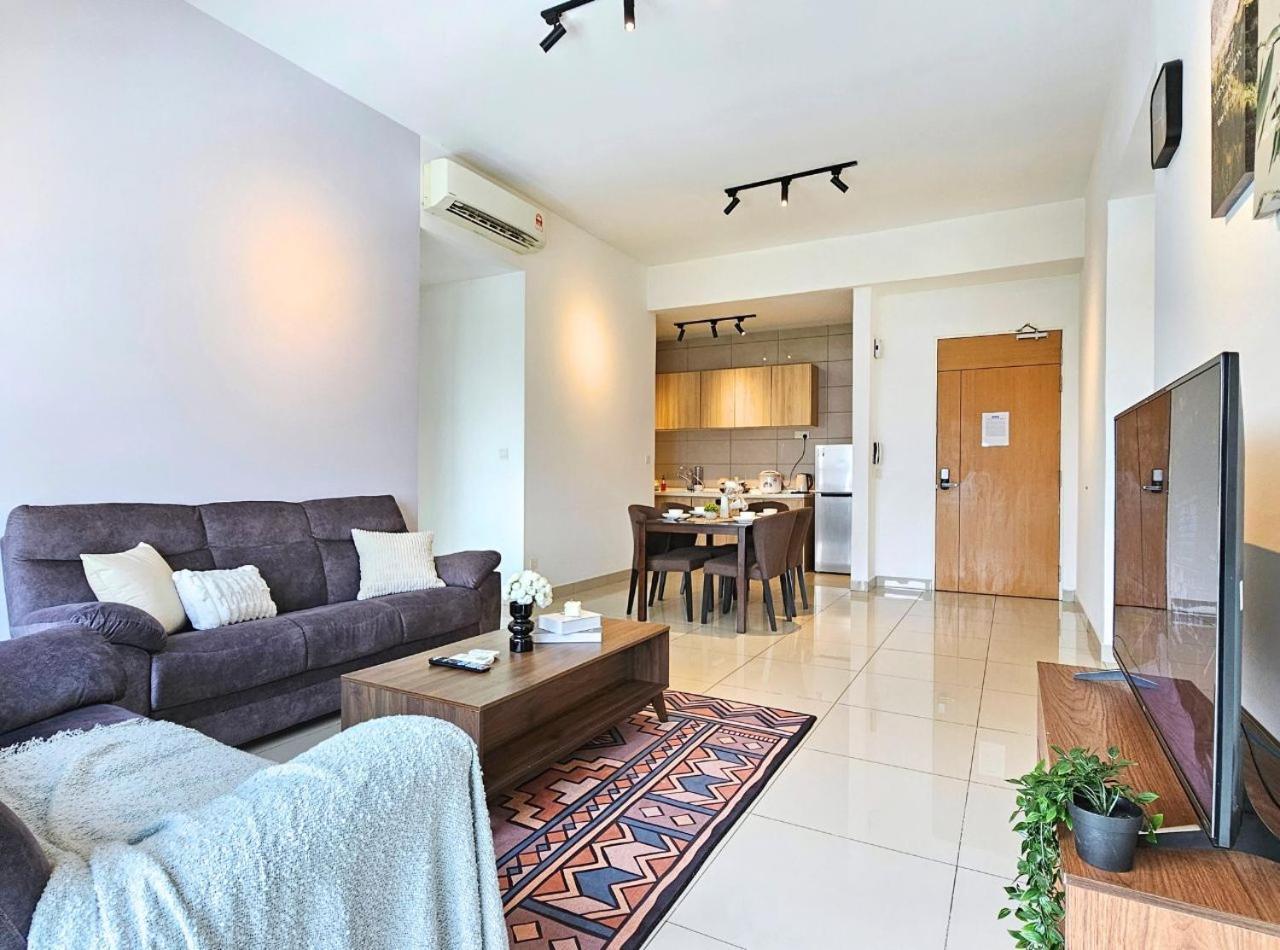 Conezion Near Ioi City Mall, Maeps Serdang, Putrajaya By Cloud Host Zimmer foto