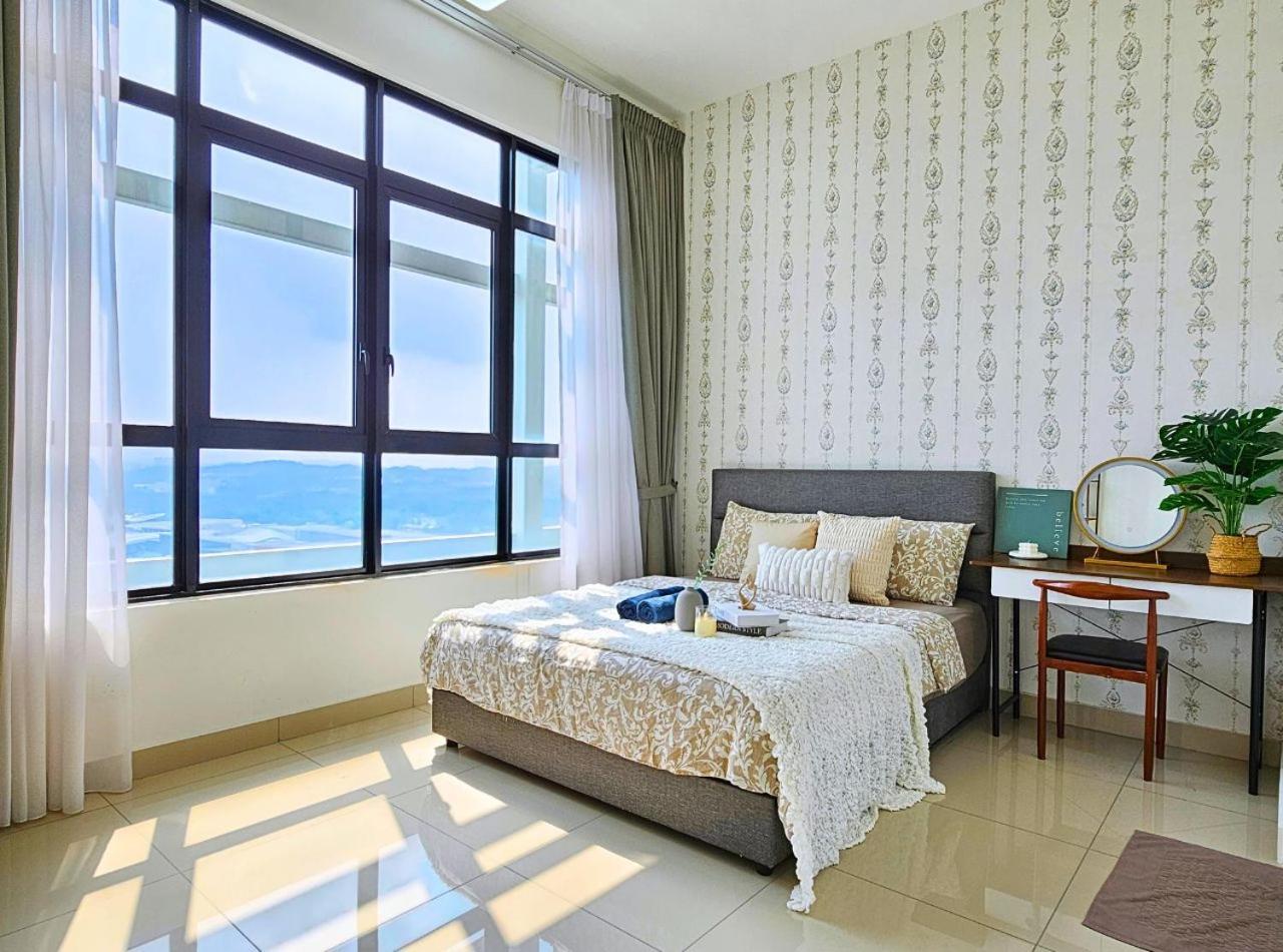 Conezion Near Ioi City Mall, Maeps Serdang, Putrajaya By Cloud Host Exterior foto