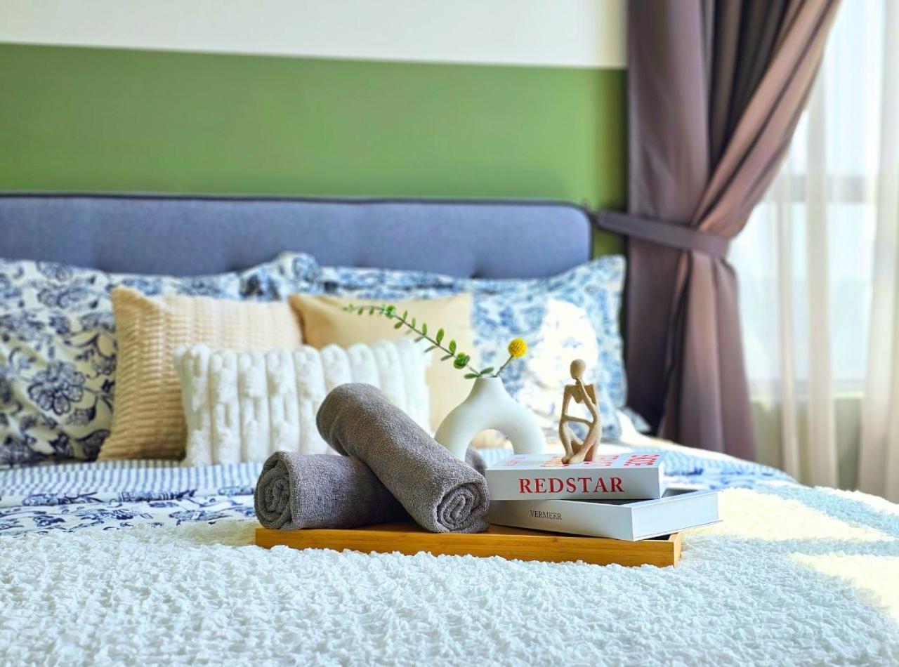 Conezion Near Ioi City Mall, Maeps Serdang, Putrajaya By Cloud Host Exterior foto