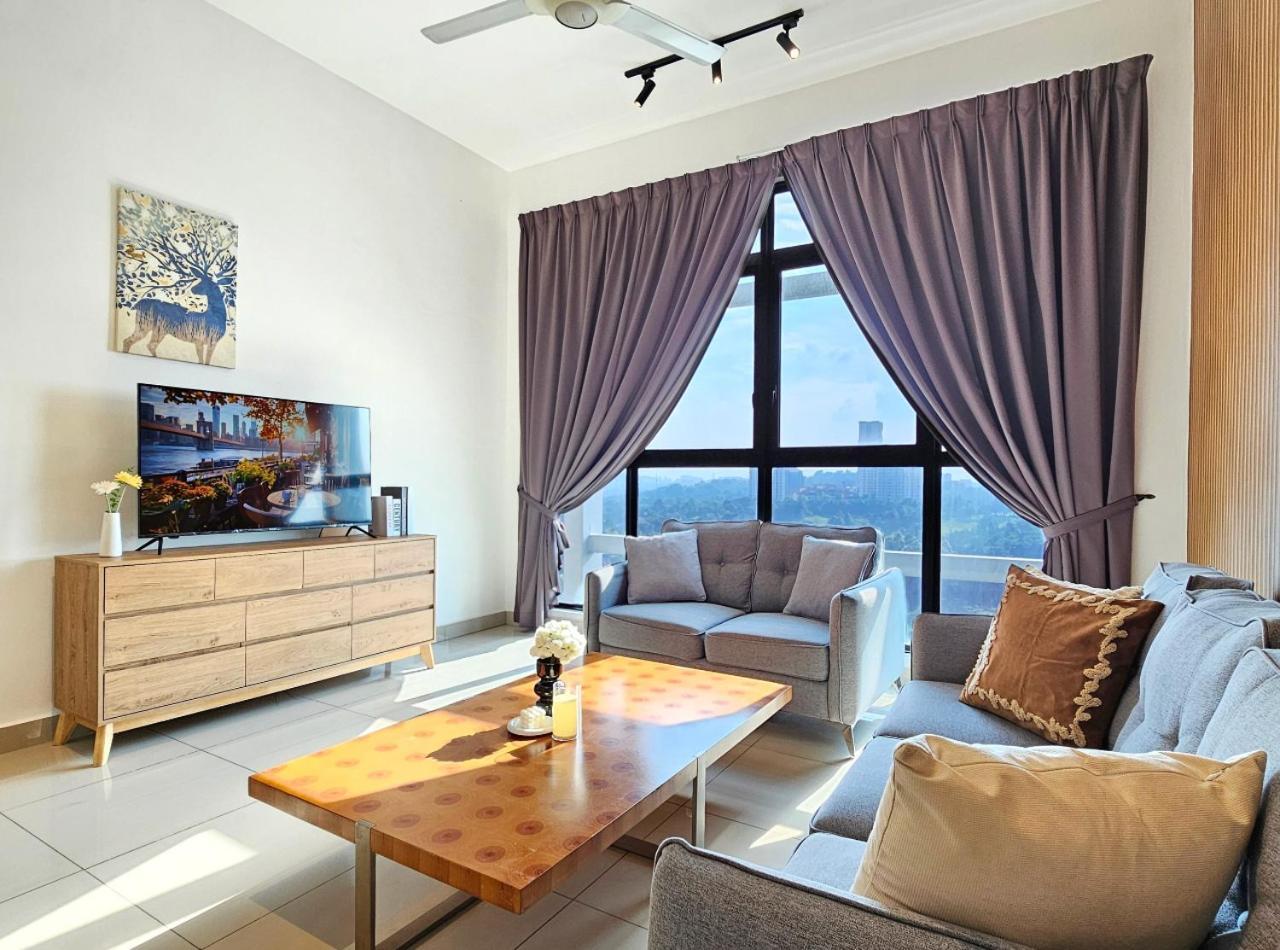 Conezion Near Ioi City Mall, Maeps Serdang, Putrajaya By Cloud Host Zimmer foto